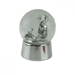 Custom poly resin Mermaid Snow globes,Electroplated Silver Mermaid water globe 120mm