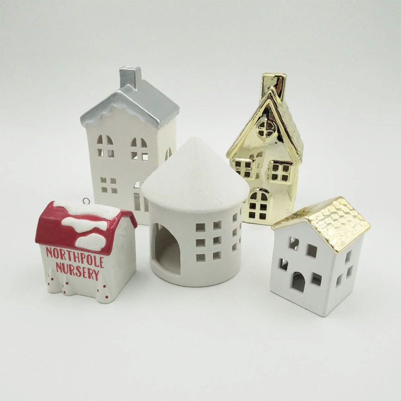 Dutch House Ceramic Tea light House – white set of three unpainted