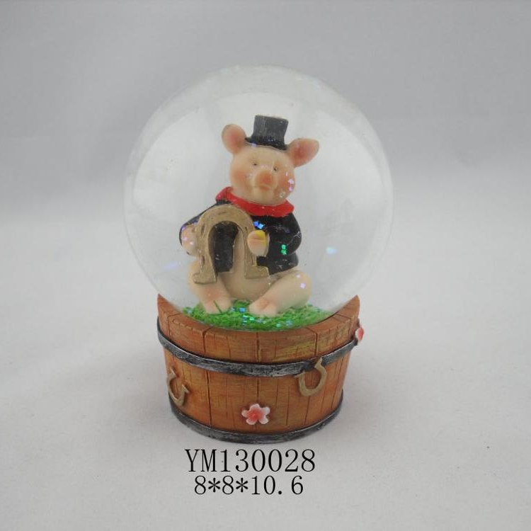 Custom pig snow globe,water globe,snow ball
