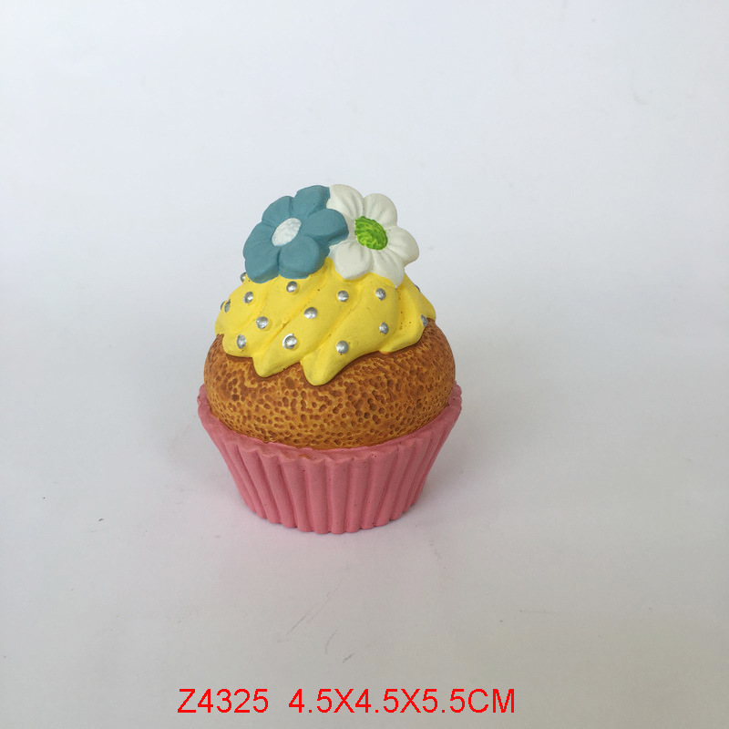 Custom Fridge Magnet, Polyresin Resin Refrigerator Magnet – Cupcake Icecream