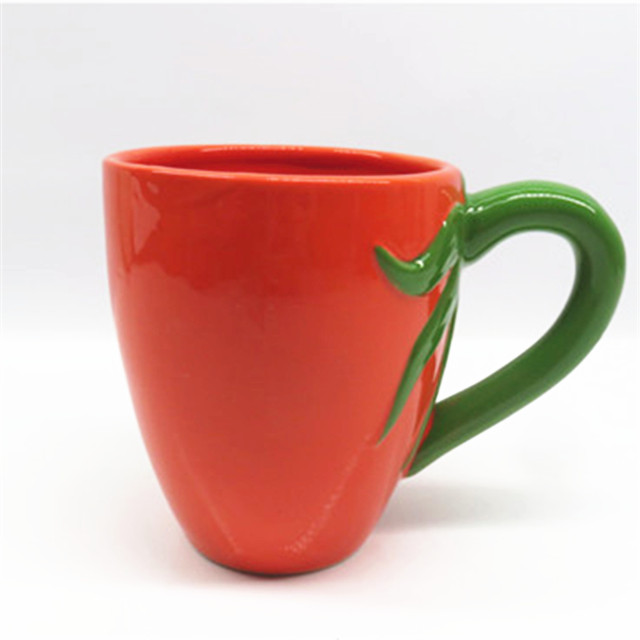 2019 New Design  Vegetable Shape Mug Tomato ceramic Coffee Mug  Best sale Hand made  Coffee Milk Mug