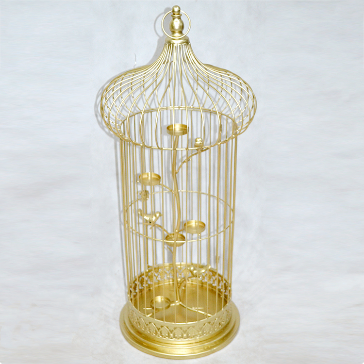 hand made Decorating vintage  gold metal candle holder for weddings