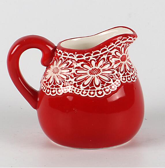 Red ceramic christmas creamer container kinchen canisters
