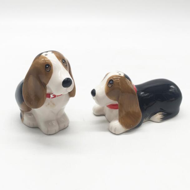 Labrador ceramic dog salt and pepper shakers, custom ceramic herb and spice tools