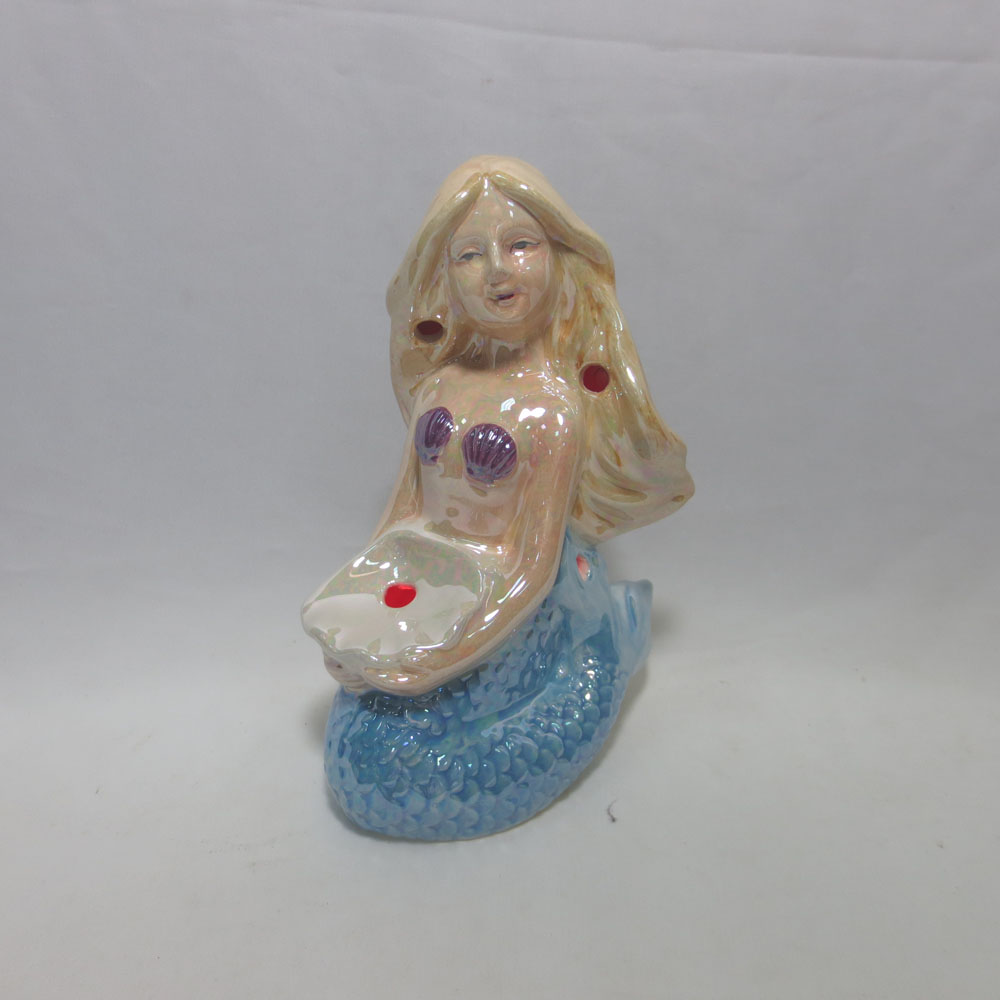 9.25 Inch Pearl Glazed Porcelain Mermaid Holding Shell Tealight Holder