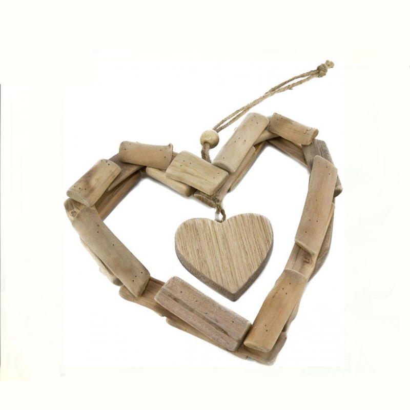Wooden hanging wreath rings with heart pieces