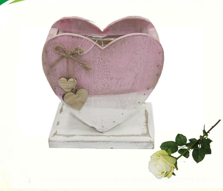 Wooden heart shaped planter pot with stand
