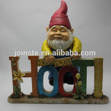 Custom cheap resin gnome for flower pot funny garden gnome high quality