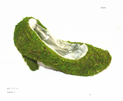 Round moss high-heeled shoes planter