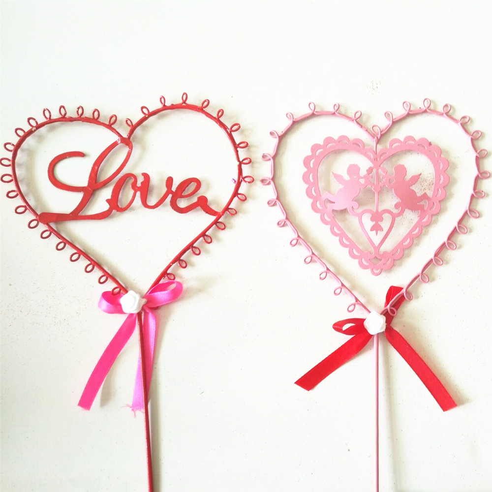 Heart shape metal crafts wedding decoration heart stakes with angel