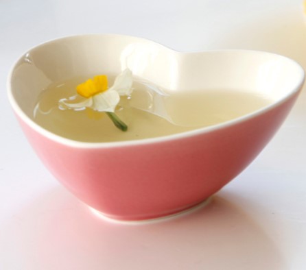 Custom pink heart shape ceramic bowl soup bowl cheap tableware