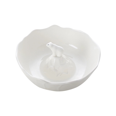 Custom cheap plain white ceramic salad bowl candy bowl with bear