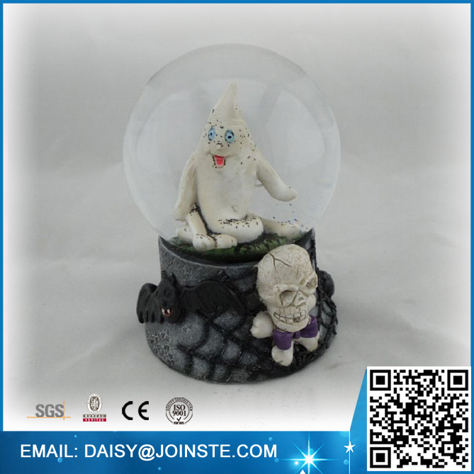 japan souvenirs snow globes for Halloween