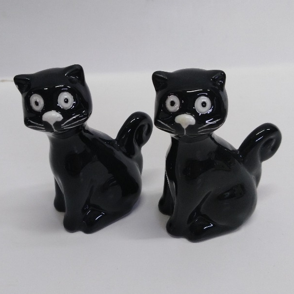 Black cat shape salt pepper shaker hot sale personalized salt and pepper shaker ceramic
