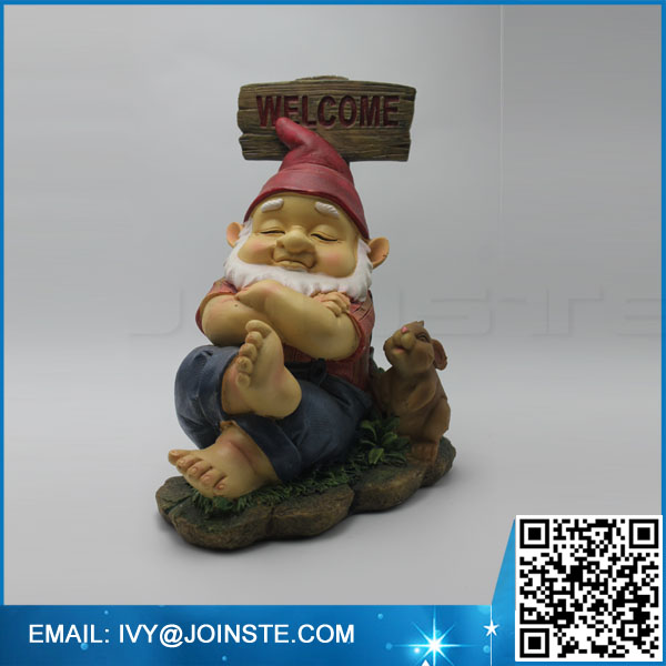 Resin spring garden decoration sleeping gnome and dog statues , welcome gnome mold