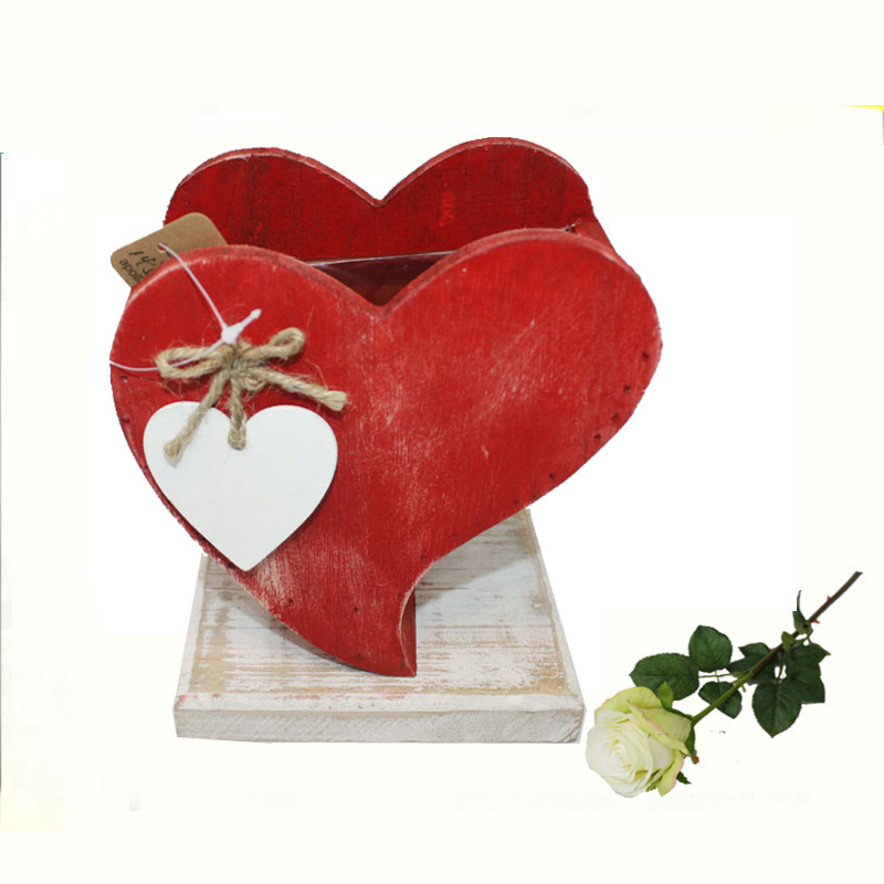 Wooden heart shaped flower pot for valentine's day