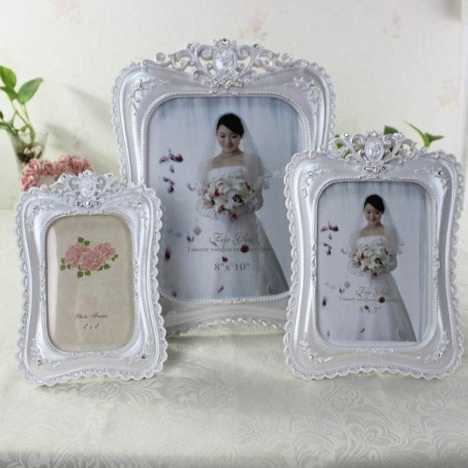 bedroom table elegant photo frames with resin material pictures frame for sale