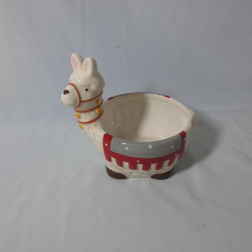Custom grass mud horse shape colorful painting ceramic bowl candy bowl home decoration