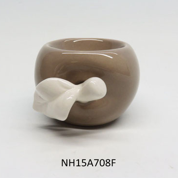 Ceramic handmade apple shape egg cups wholesale cheap egg cups