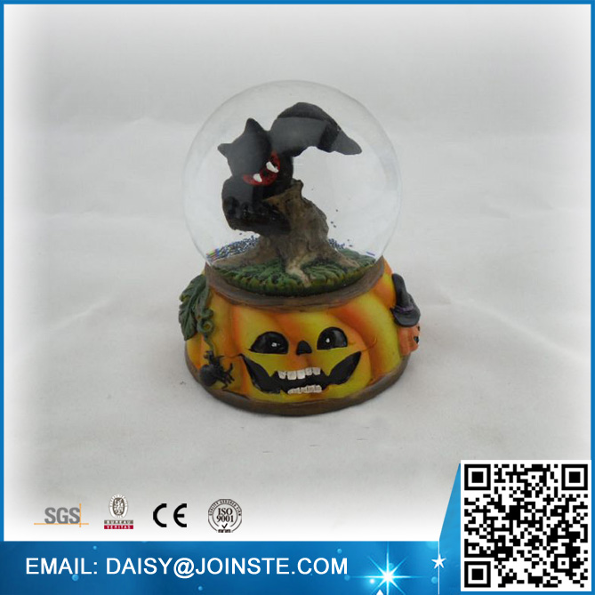 Flying Bat souvenir new york snow globe