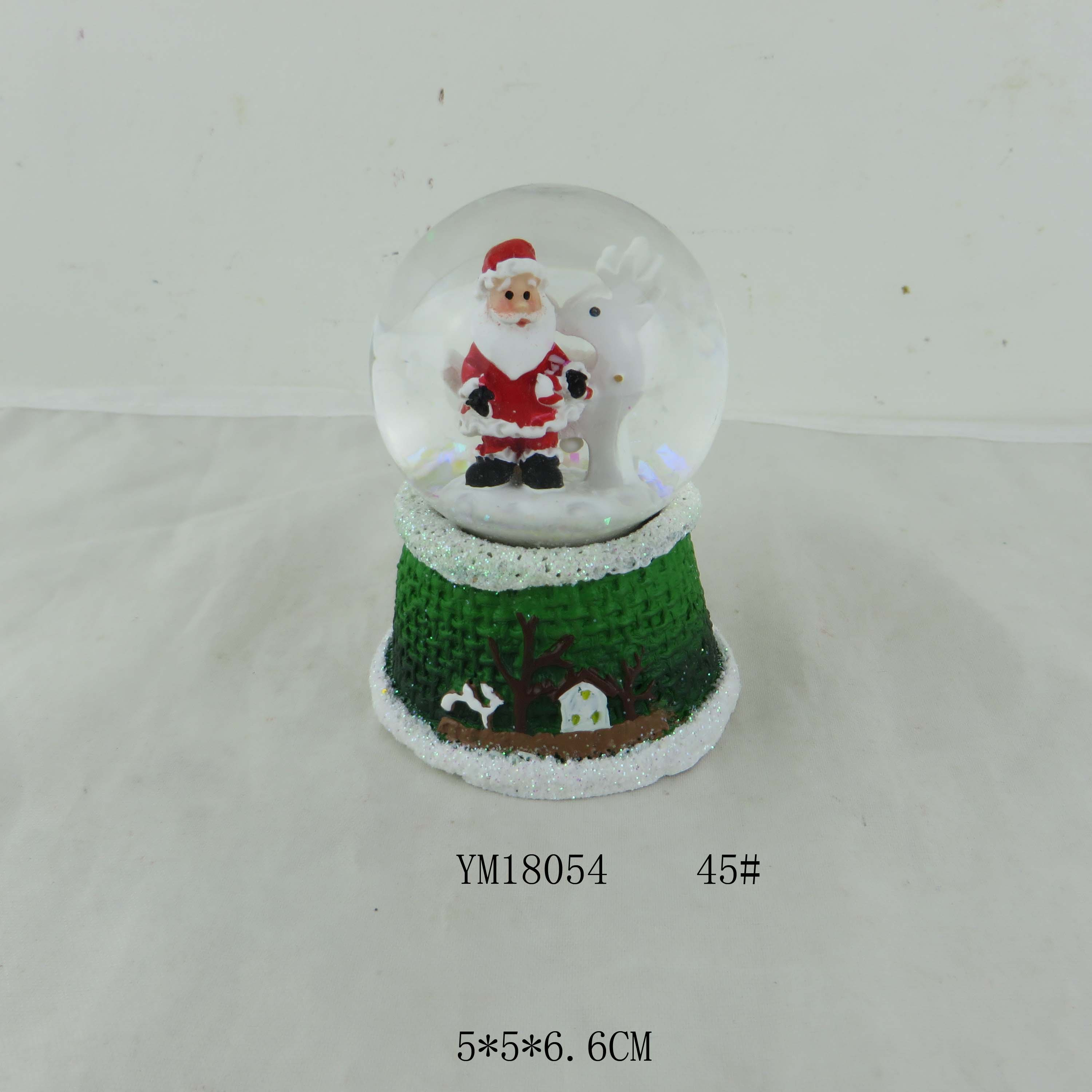 Traditional Christmas Snow Globe Glass Xmas Snowglobe Santa Snowman