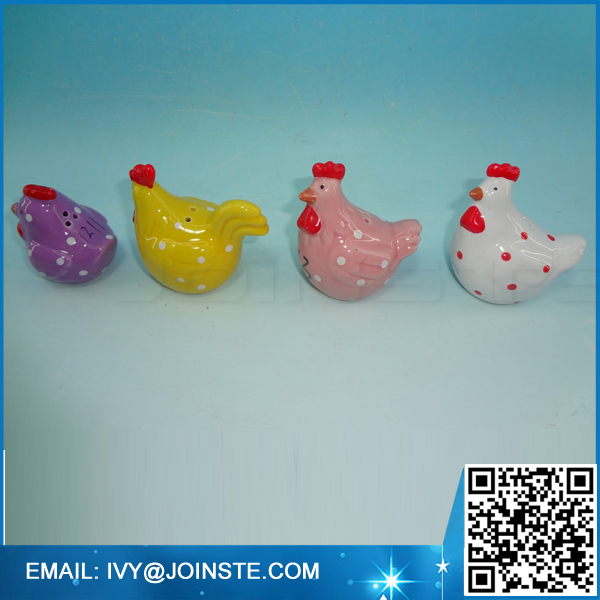 Mini size easter chickes salt and pepper shakers ceramic