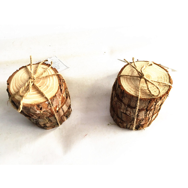 Small round tree bark wood coaster