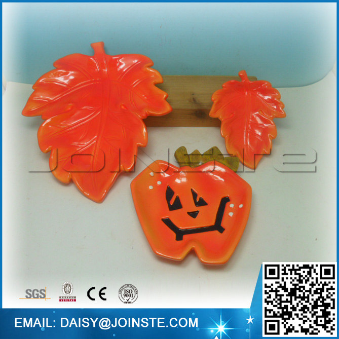 Pumpkin and leaf shaped halloween ceramic plates