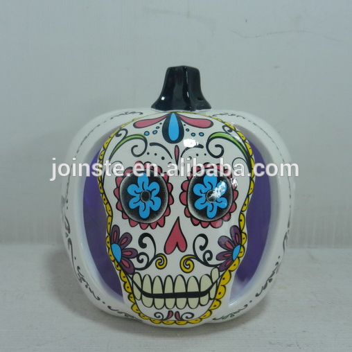 Custom ceramic white pumpkin shape skull painting decoration Halloween decoration
