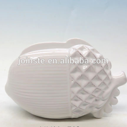 Custom white pineapple shape ceramic napkin holder home decoration bar napkin holder