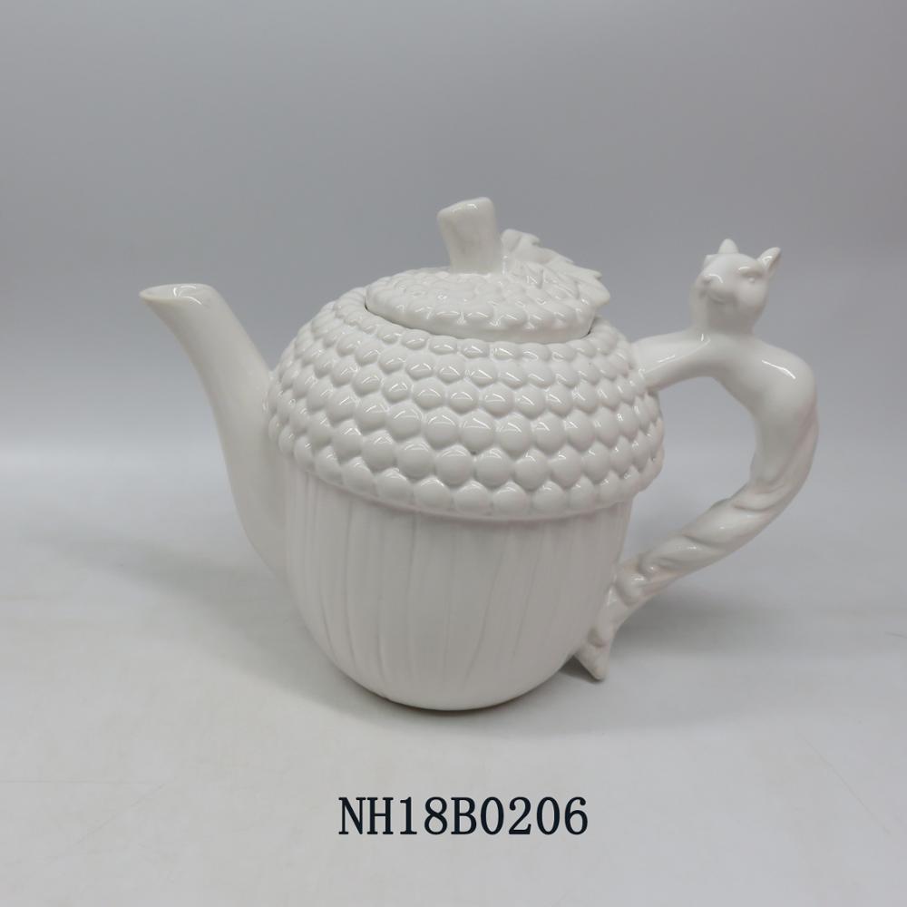 Novelty Squirrel Tea For One Teapot White with Pinecone Nut, Acorn