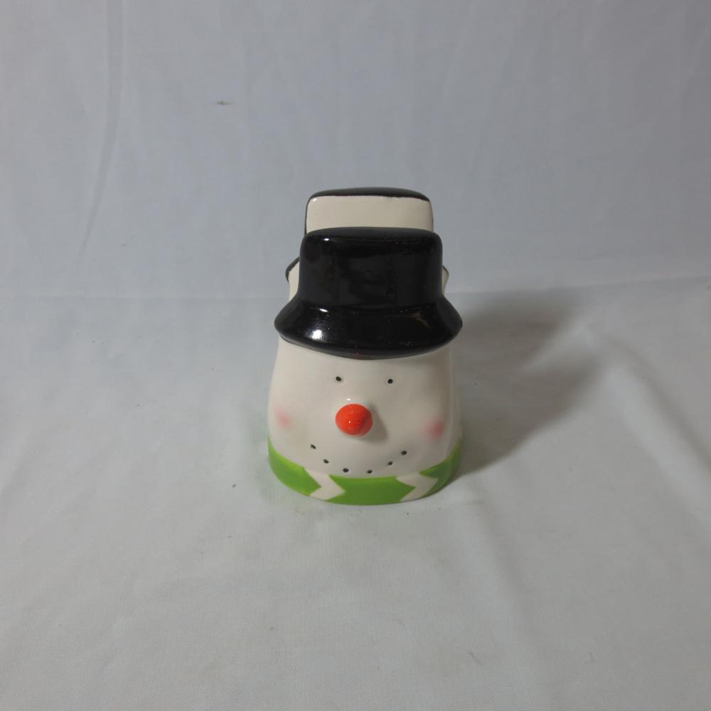 White snowman shape ceramic napkin holder for home decoration, handmade Napkin Rings