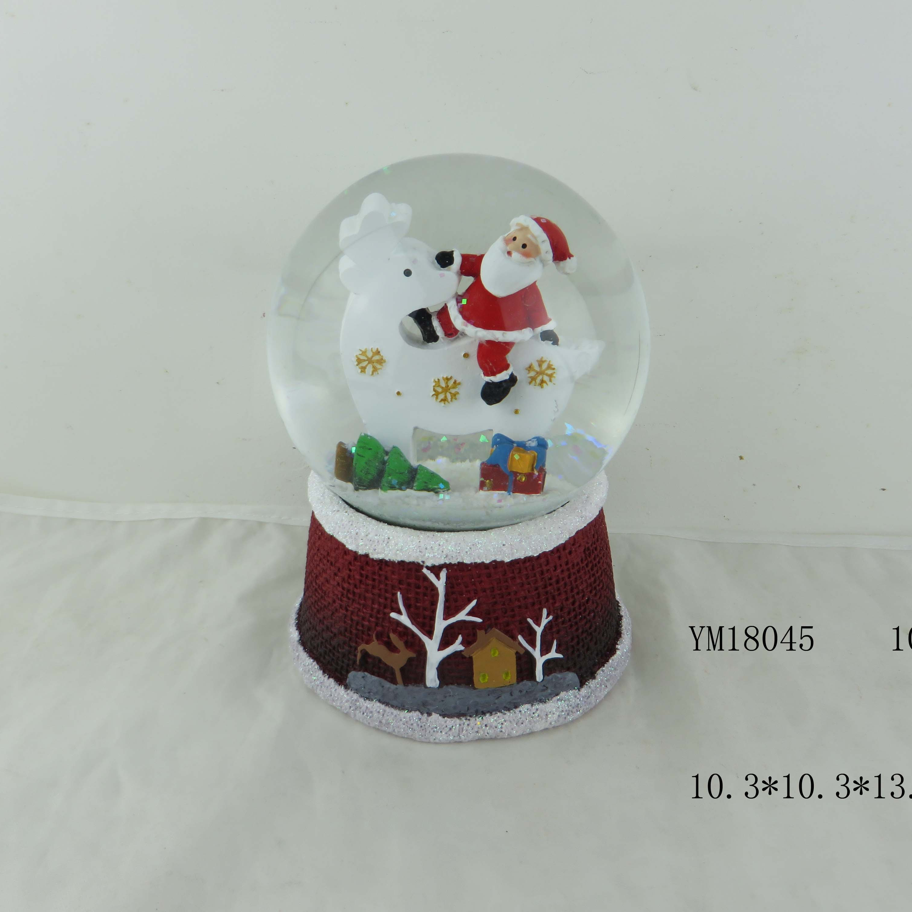 Traditional Christmas Snow Globe Glass Xmas Snowglobe Santa Snowman