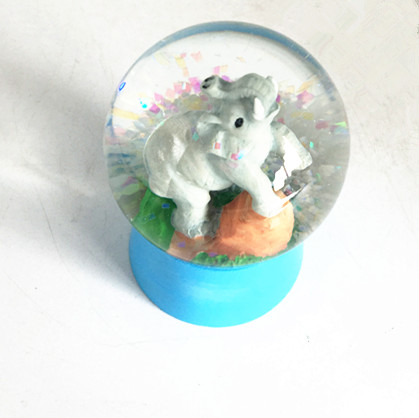 Cute animal elephant snowglobes animal glass ball decorations