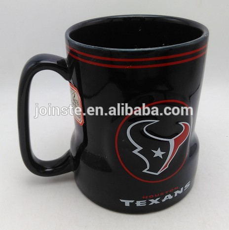 Black ceramic mug with handle
