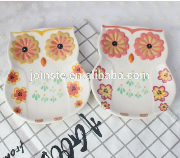 Custom cheap owl shaped ceramic plate tableware fries plate
