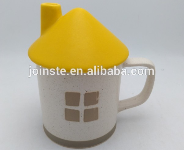 Customized house ceramic coffee mug with lid