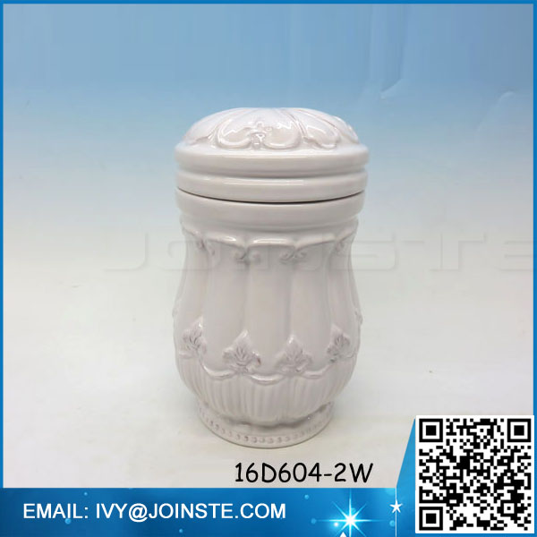 Elegant white cookie jar ceramic seal jar in high quality