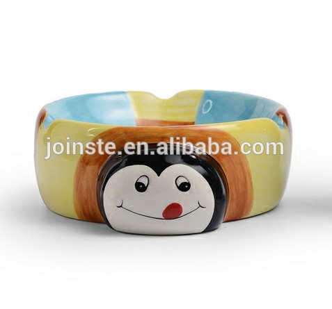 Custom round coloful painting cute ceramic ashtray travel souvenir