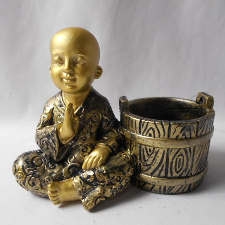Polyresin little monk holder zen candle holder resin little monk Tea light holder