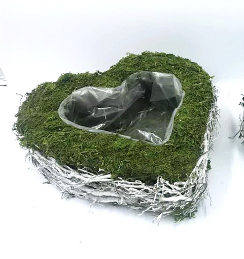 Wash white rattan  and moss heart design flower pot