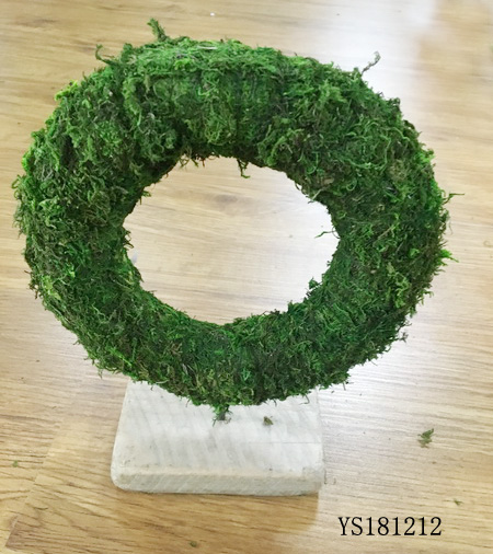 Moss wreath stand ,moss ring with wood base