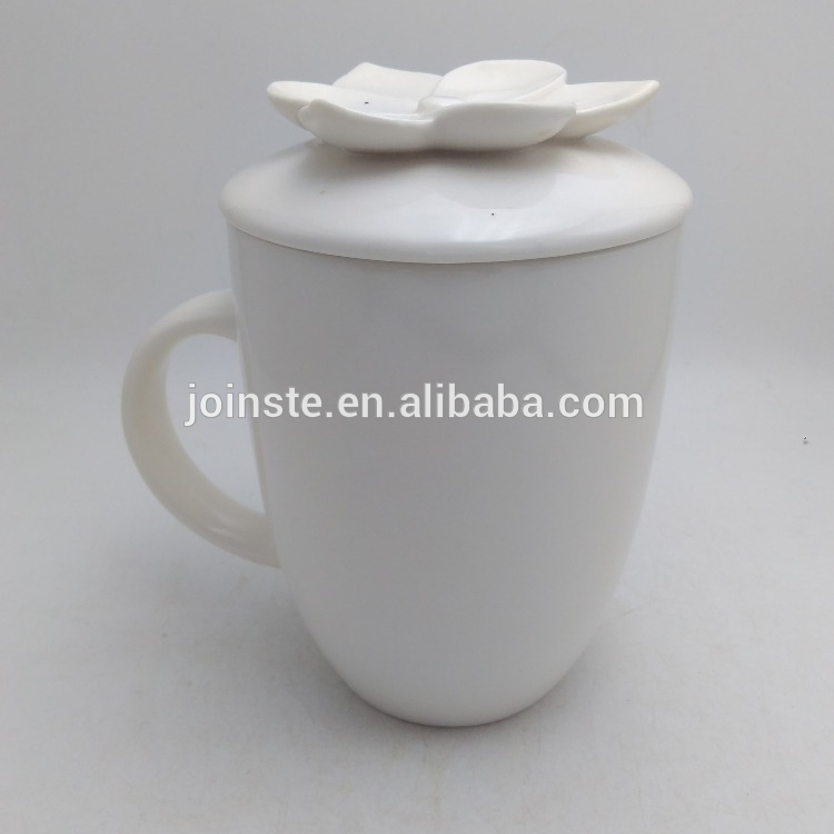 Plain white ceramic mug flower lid