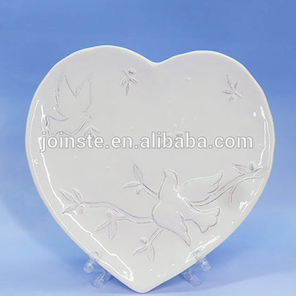Custom white heart shape 3D painting ceramic plate cookie plate tableware wedding favors