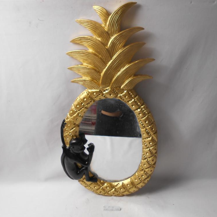 Best selling stylish pineapple shape resin wall mirror for home