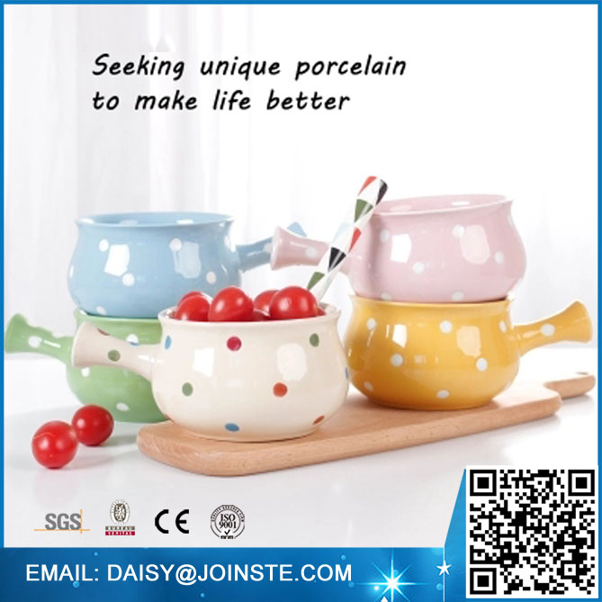 Snack or cereal bowl with handle,custom ceramic dip bowl