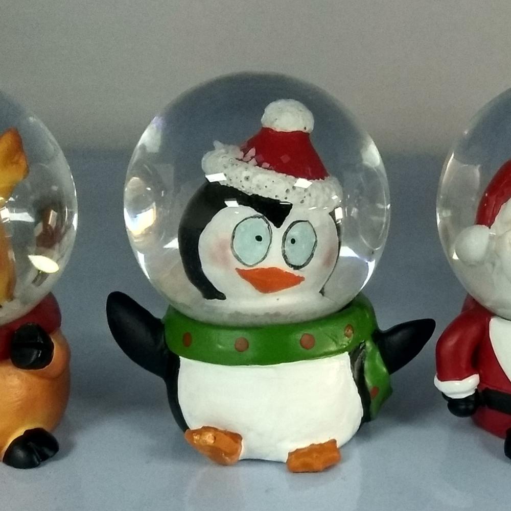 Penguin snow globe,Penguin Glass snow globes,mini penguin snow ball
