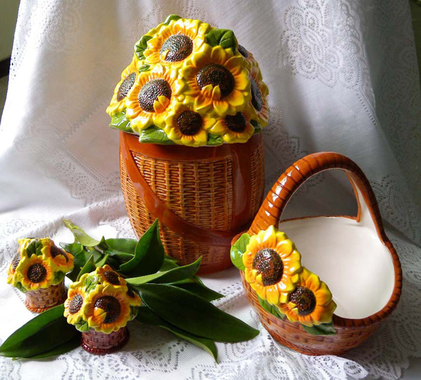 ceramic sunflower cookie jars,sunflower shaped containers,ceramic sunflower shaped jar