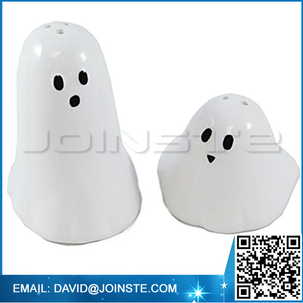 Ceramic Ghost Salt & Pepper Shakers