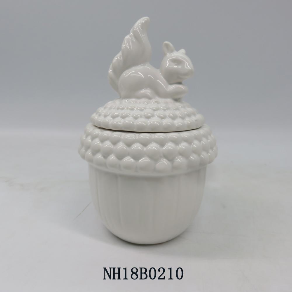 Pinecone-shaped cookie jar,squirrel containers,ceramic pinecone candy jar